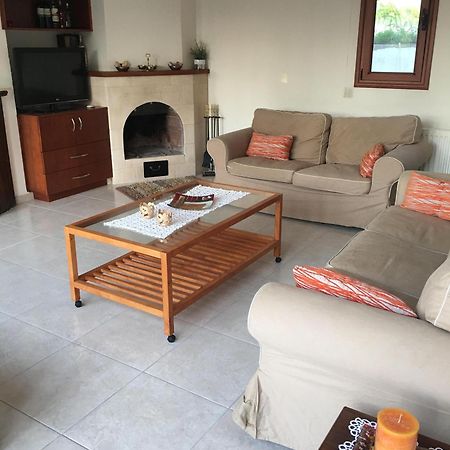 Demelida Villa In Tsada, Paphos Tsadha Bagian luar foto
