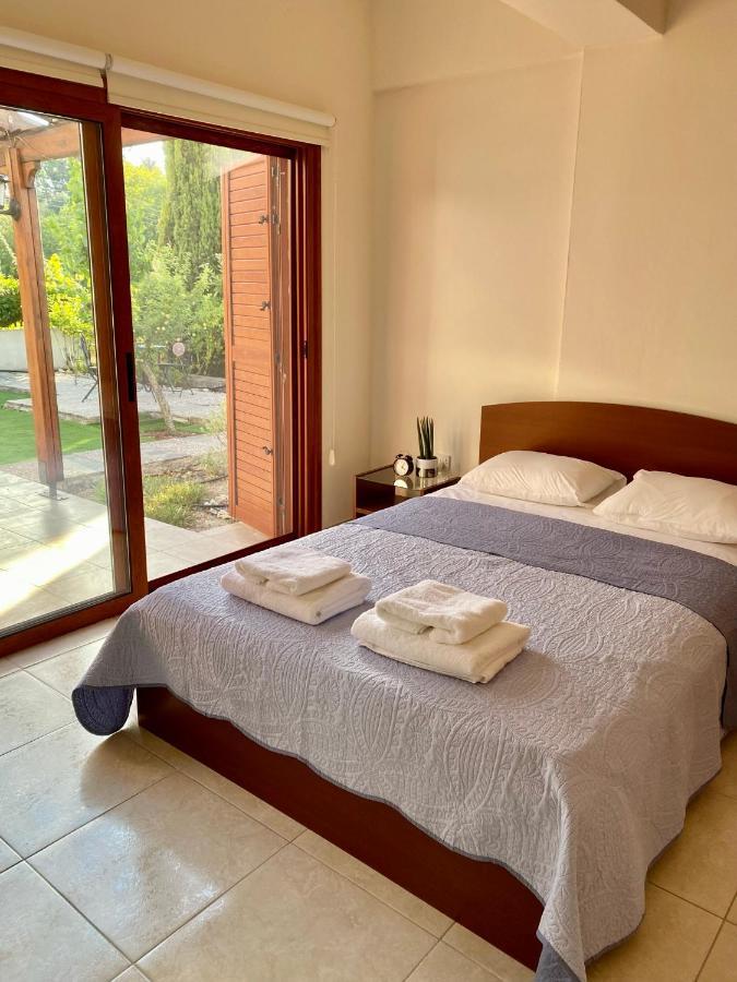 Demelida Villa In Tsada, Paphos Tsadha Bagian luar foto