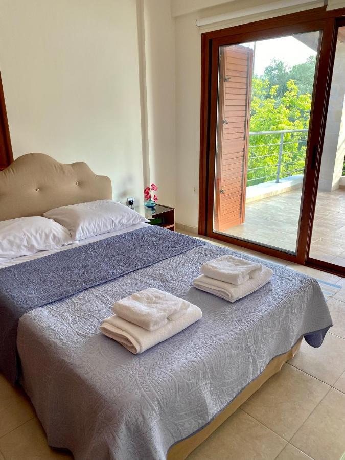 Demelida Villa In Tsada, Paphos Tsadha Bagian luar foto